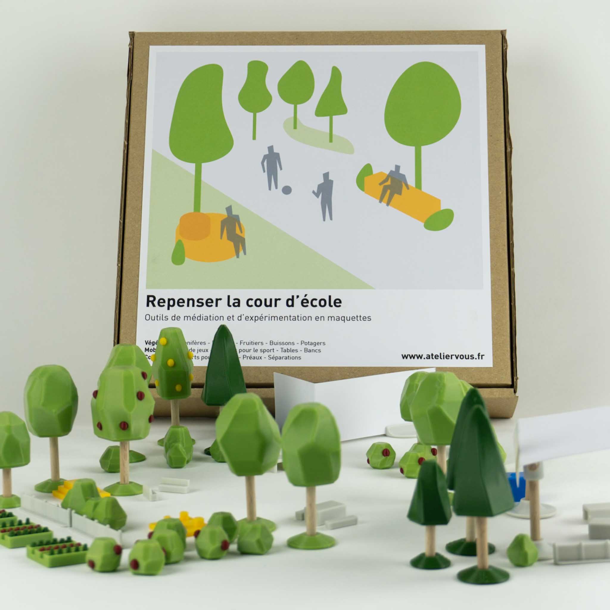 Kit de maquette pour cours d'école